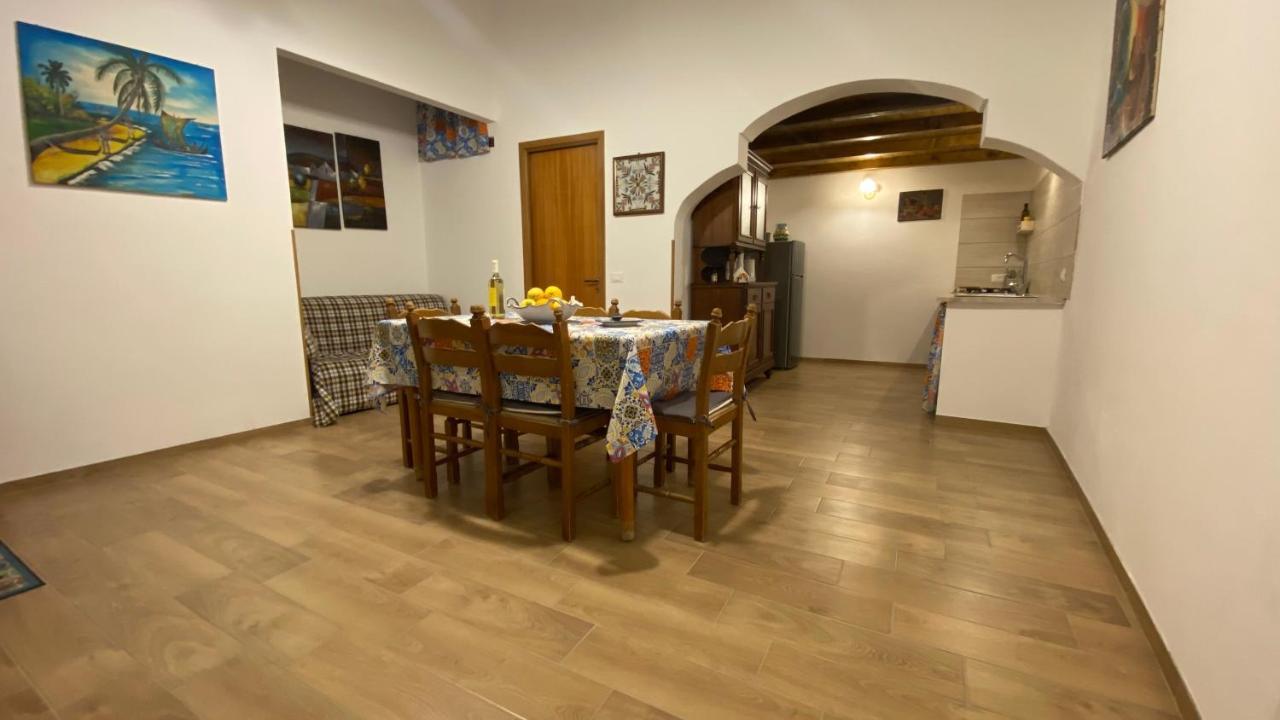 Pietro Holiday Home Castellammare del Golfo Exteriör bild